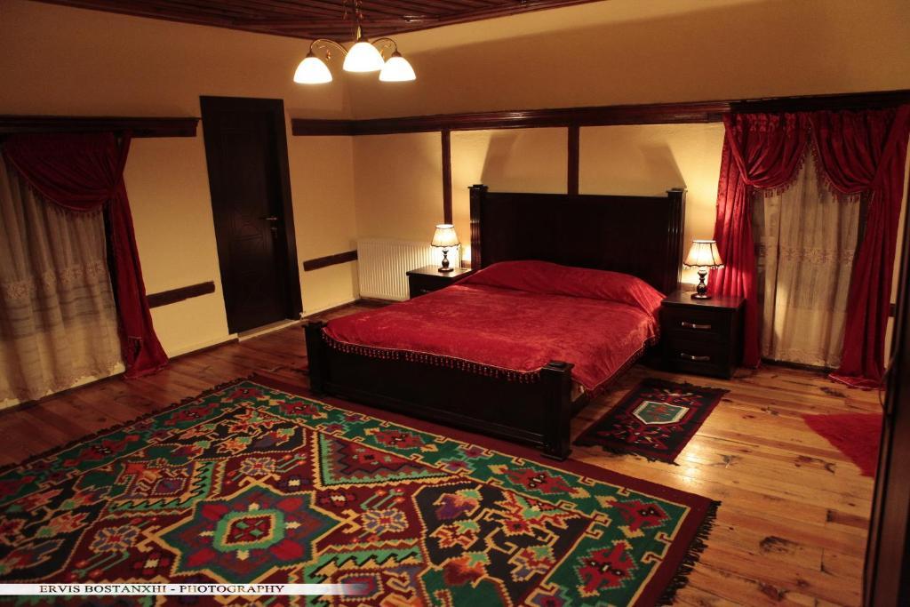 Guest House Bujtina Leon Korce Zimmer foto